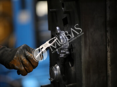 Mubaş Metal Mold Injection; produces aluminum injection casting, metal injection molding, aluminum casting, metal casting, injection molding die casting, metal injection molding die casting, aluminum injection die casting, metal aluminum injection die ca