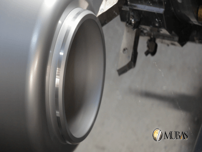 Mubaş Metal Kalıp Enjeksiyon; üretilen alüminyum enjeksiyon kalıp, metal enjeksiyon kalıp, alüminyum metal enjeksiyon kalıpların istenilen ölçü veya hassasiyetlerde talaşlı imalat makinelerinde işlenerek, montaja ve satışa hazır hale getirmektedir.
